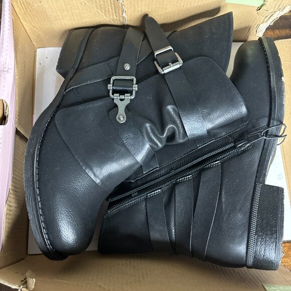 Steven Madden Pop Divinity Motorcycle Boots Womens 8 Medium Black Leather Rider - Picture 2 of 3